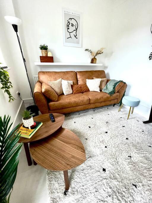 High-End 2 Bed Maisonette In Beaulieu Park Broomfield  エクステリア 写真