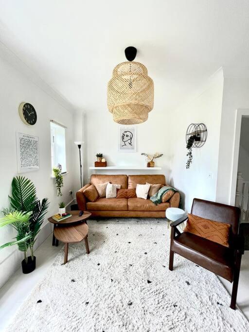 High-End 2 Bed Maisonette In Beaulieu Park Broomfield  エクステリア 写真
